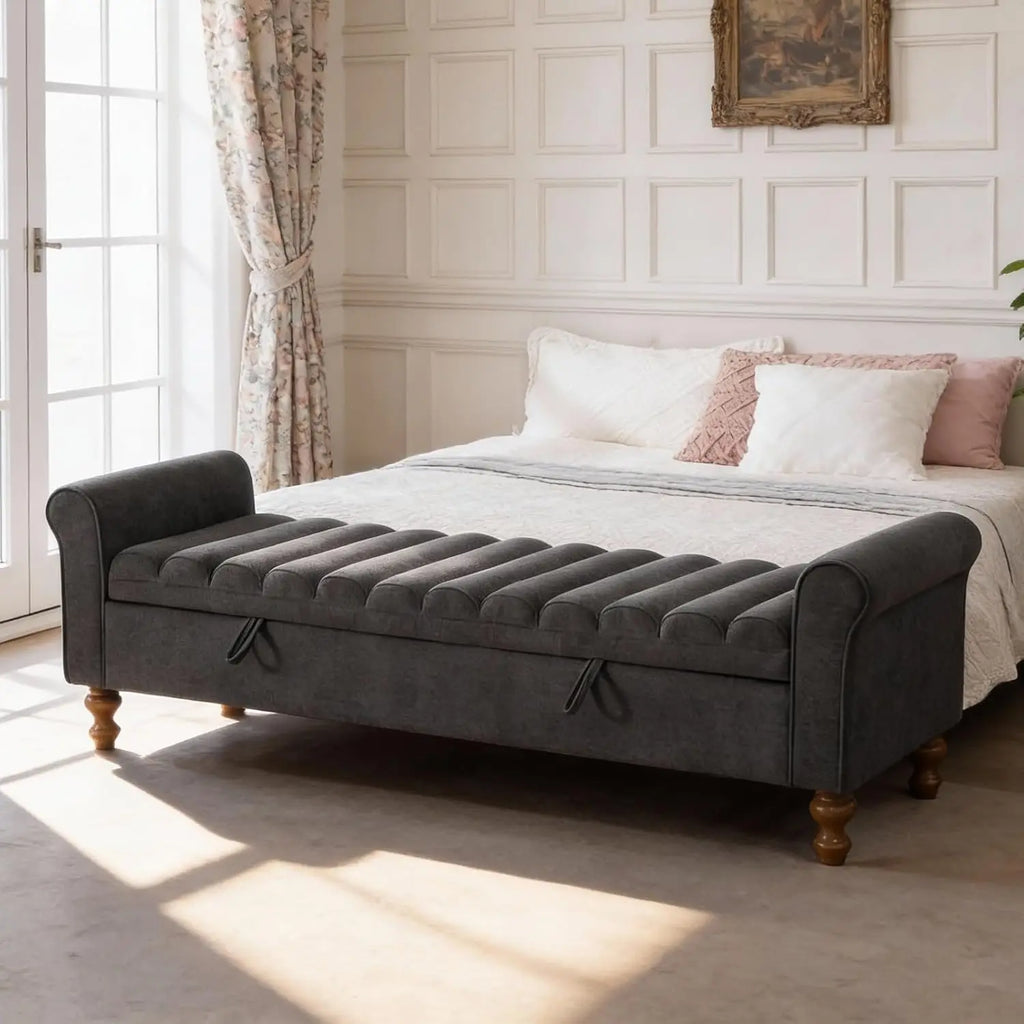 Tufted Storage Bench with Armrests